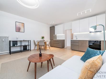 Prodej bytu, 4+kk, 100 m²