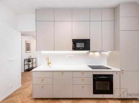 Prodej bytu, 4+kk, 85 m²