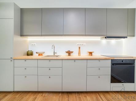 Prodej bytu, 5+kk, 84 m²