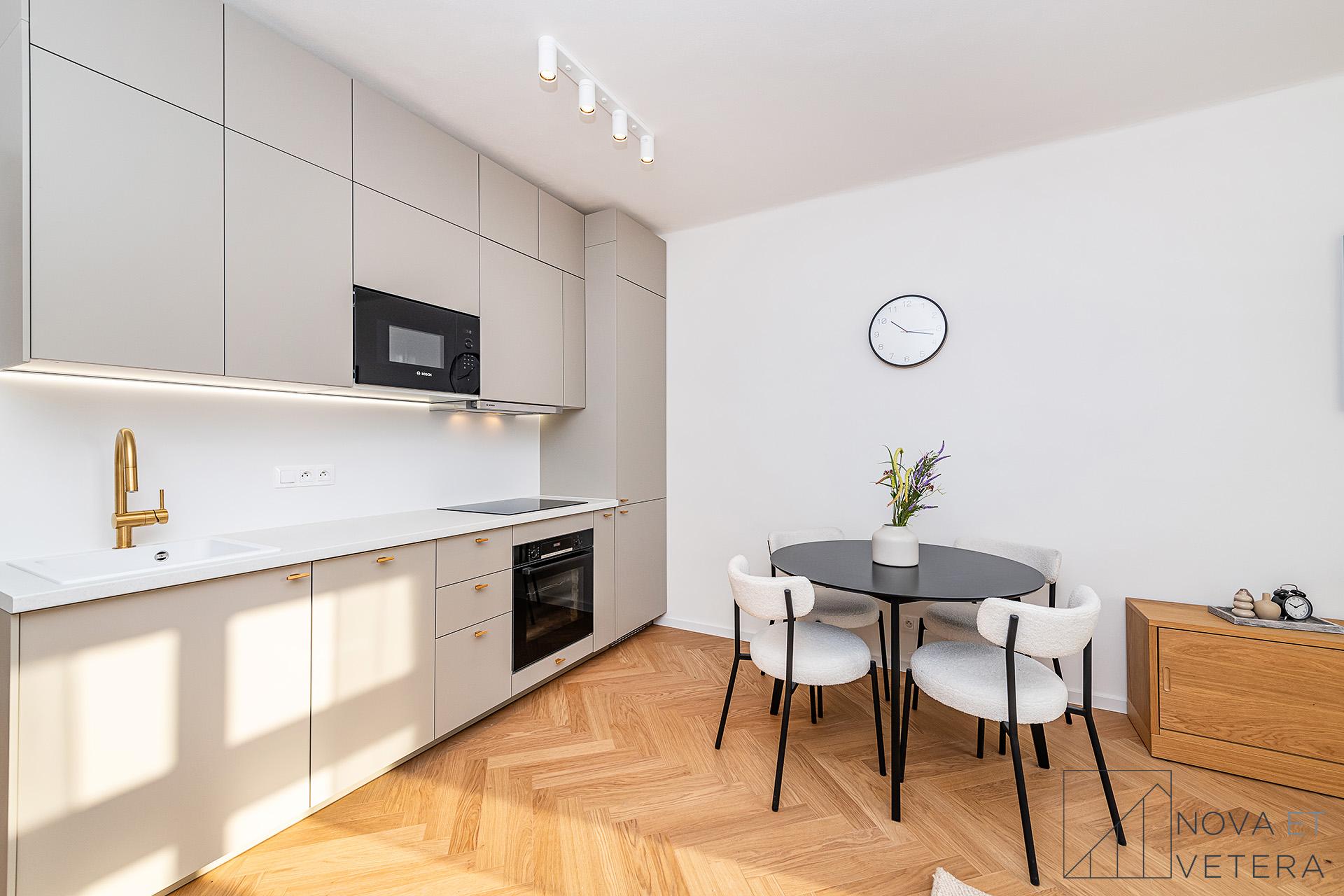 Prodej byt 2 + kk, 41㎡|Hlavní město Praha, Praha, Praha 10, Vršovice, Jakutská 1202/15, 10000