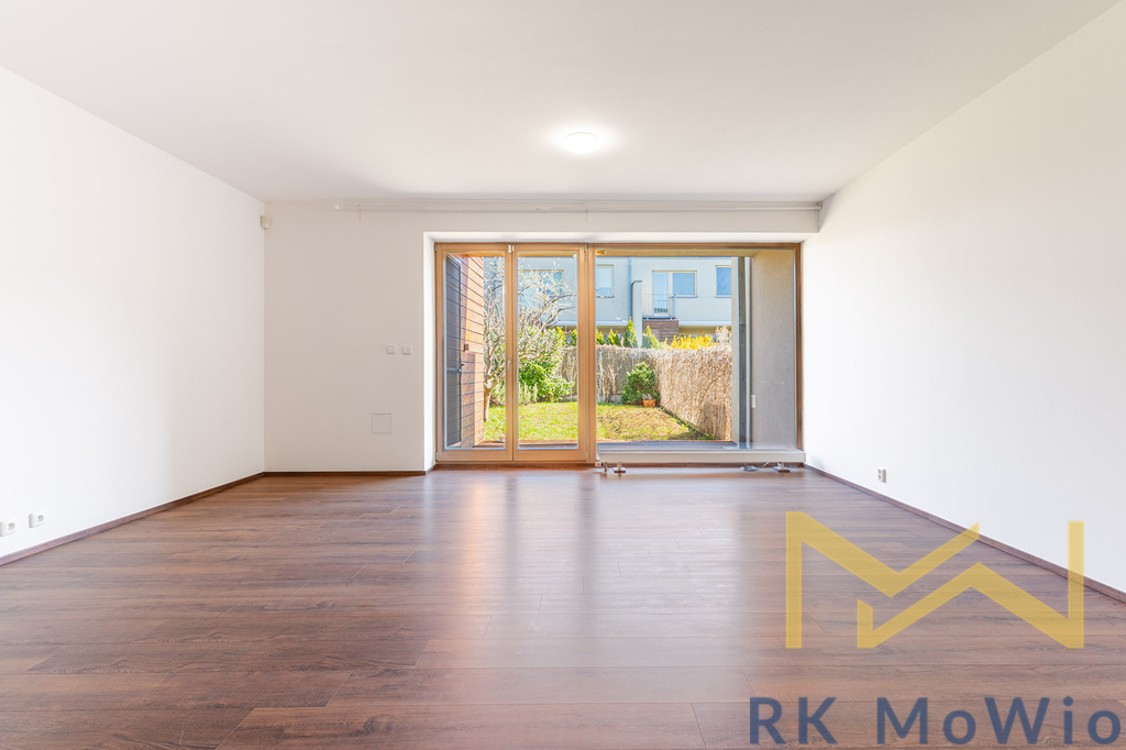 Červená Skála, Husinec-Řež