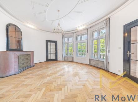 16.9.2025-slunna-27-6-of-15.jpg | Pronájem bytu, 6+1, 272 m²