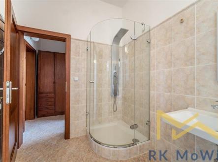 Praha 6 | Pronájem - kanceláře, 316 m²