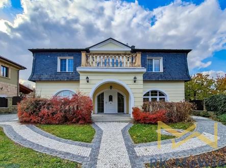 2adb-1.jpg | Pronájem - dům/vila, 360 m²