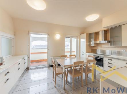 Pronájem bytu, 5+1, 286 m² obrázek
