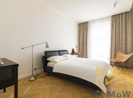 minimalist-bedroom-with-natural-light.jpg | Pronájem bytu, 3+kk, 138 m²