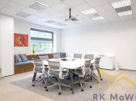 moderni-konferencni-mistnost-s-vyhledem-1.png | Pronájem - kanceláře, 178 m²