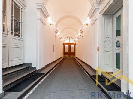 obrazek-1.jpeg | Pronájem - malý objekt/garáž