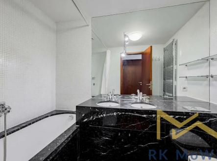 Pod Kaštany | Pronájem bytu, 3+kk, 107 m²