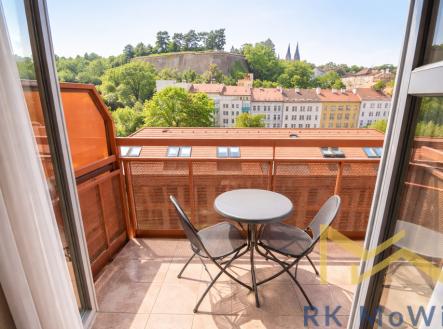 jarni-pohled-z-balkonu-mesta.png | Pronájem bytu, 1+kk, 30 m²