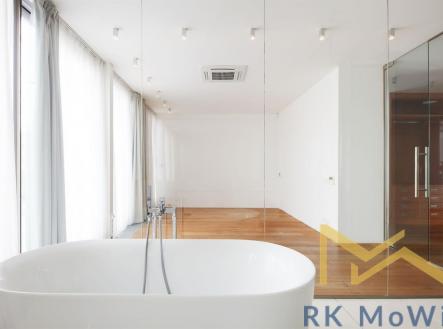 Laubova bathroom | Pronájem bytu, 4+kk, 260 m²