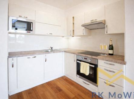 modern-kitchen-with-champagne-and-glasses.png | Pronájem bytu, 4+kk, 106 m²