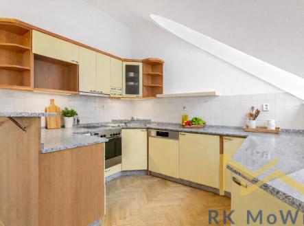 svetla-kuchyne-s-modernim-designem.png | Pronájem bytu, 3+kk, 75 m²