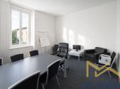 Pronájem - kanceláře, 71 m²