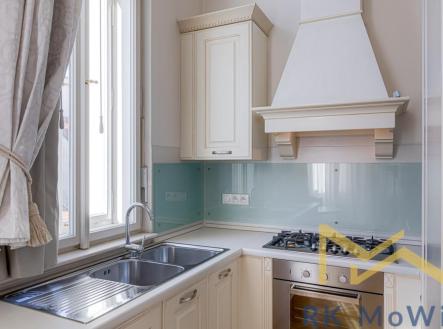 Italská | Pronájem bytu, 2+kk, 71 m²