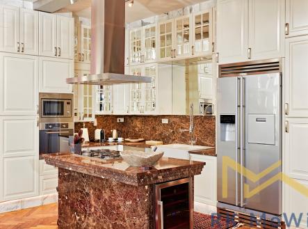 011-8.jpg | Pronájem bytu, 4+kk, 187 m²