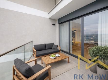 moderni-terasa-s-vyhledem-na-mesto.png | Pronájem bytu, 2+kk, 64 m²