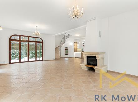 1.jpg | Pronájem - dům/vila, 243 m²