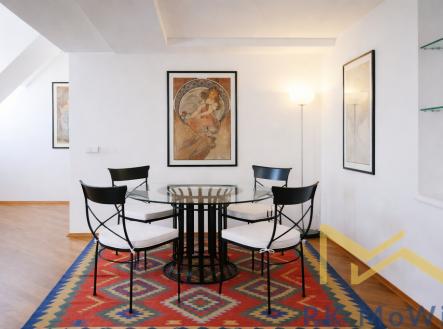 moderni-jidelna-s-geometrickym-kobercem.png | Pronájem bytu, 3+1, 108 m²