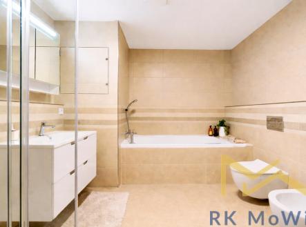 moderni-koupelna-s-bezovymi-dlazdicemi-1.png | Pronájem bytu, 3+kk, 110 m²