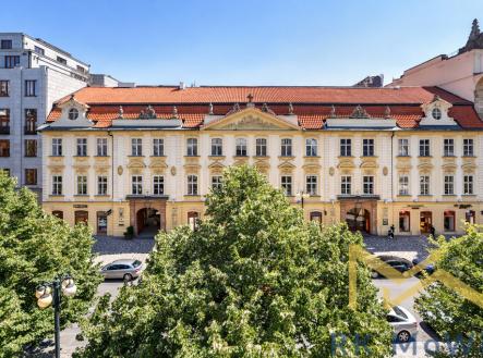 historicka-fasada-s-baroknimi-detaily.png | Pronájem bytu, 5+kk, 243 m²