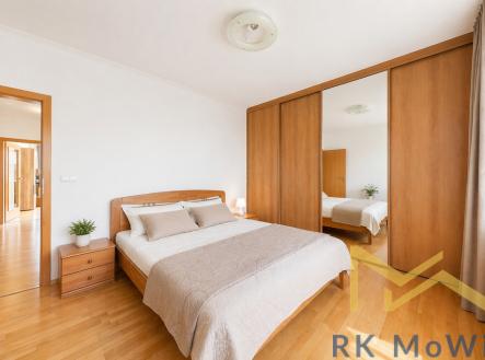 loznic-e.png | Pronájem bytu, 3+kk, 94 m²