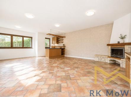spolecenska-mistnost.png | Pronájem - dům/vila, 410 m²