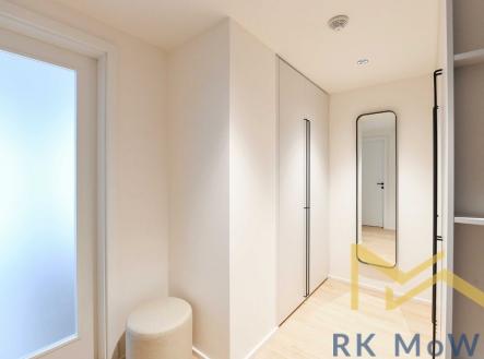 chodba.jpg | Pronájem bytu, 1+kk, 43 m²