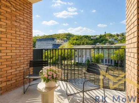 balkon-1.png | Pronájem bytu, 1+kk, 43 m²