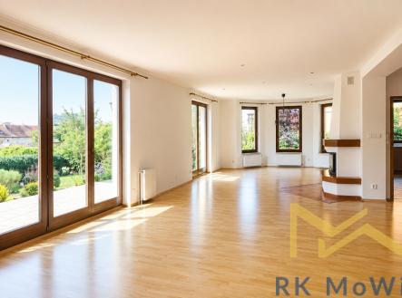 obyvaci-pokoj1.png | Pronájem - dům/vila, 300 m²
