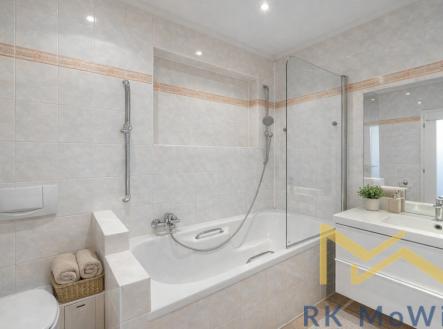 modern-koupelna-s-elegantnimi-detaily-1.png | Pronájem bytu, 4+kk, 150 m²