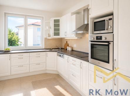 kuchyne.png | Pronájem - dům/vila, 350 m²