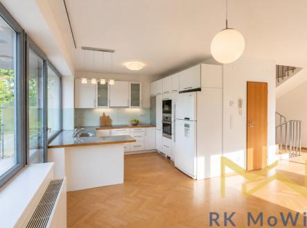 kuchyne.png | Pronájem - dům/vila, 230 m²