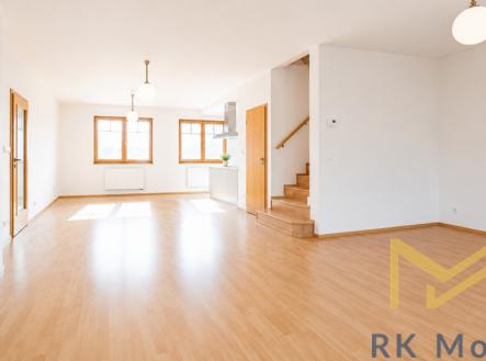obyvaci-pokoj.png | Pronájem - dům/vila, 190 m²