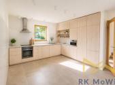 Pronájem - dům/vila, 286 m²