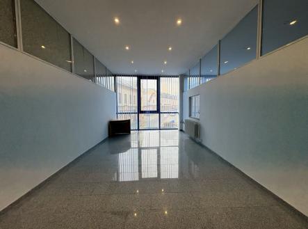 img-5184.jpeg | Pronájem - kanceláře, 24 m²