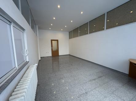img-5187.jpeg | Pronájem - kanceláře, 24 m²
