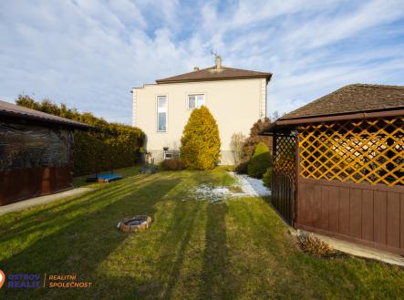 0x8a5982.jpg | Prodej - dům/vila, 250 m²