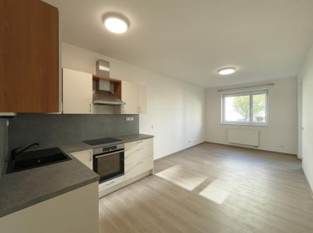 img-9930.jpg | Pronájem bytu, 2+kk, 3 470 m²