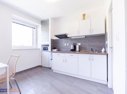 0x8a8829.jpg | Prodej bytu, 2+kk, 48 m²