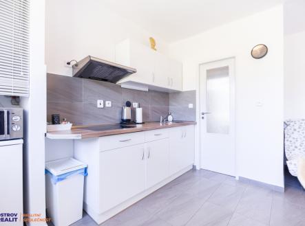 0x8a8831.jpg | Prodej bytu, 2+kk, 48 m²