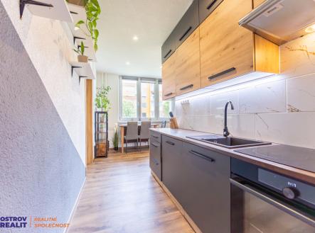 0x8a0799.jpg | Prodej bytu, 3+1, 79 m²