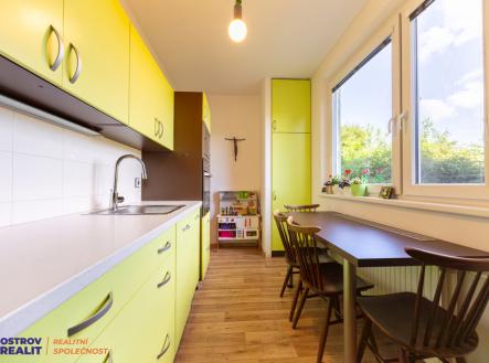 0x8a9815.jpg | Prodej bytu, 3+1, 77 m²