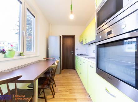 0x8a9818.jpg | Prodej bytu, 3+1, 77 m²