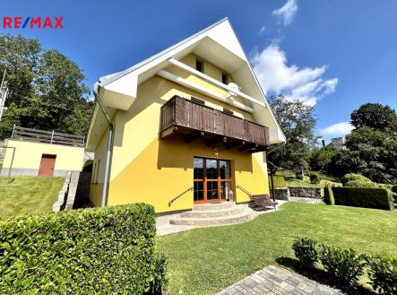 01-exterier-06.jpg | Prodej - dům/vila, 300 m²