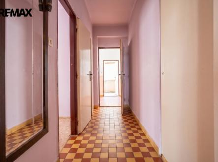 chodba2.jpg | Prodej bytu, 3+1, 63 m²