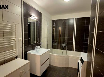 zlicin-renca-5.jpg | Pronájem bytu, 2+kk, 85 m²