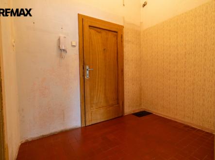 vchodové dveře | Prodej bytu, 2+kk, 52 m²