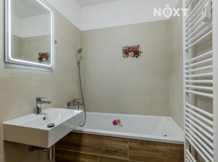 Prodej - komerční objekt, jiný, 19 m²