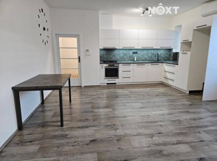 Pronájem bytu, 2+kk, 59 m²